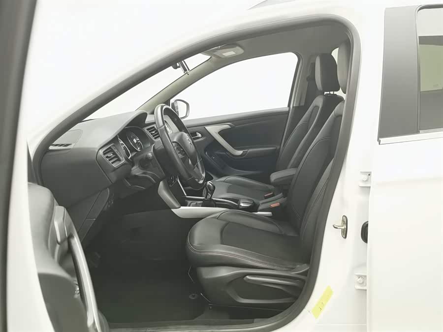 Citroen C3-XR 2015 car image #11