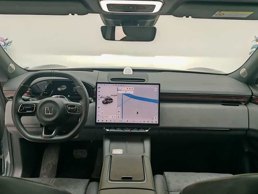 Zeekr 7X 2024 car image #11