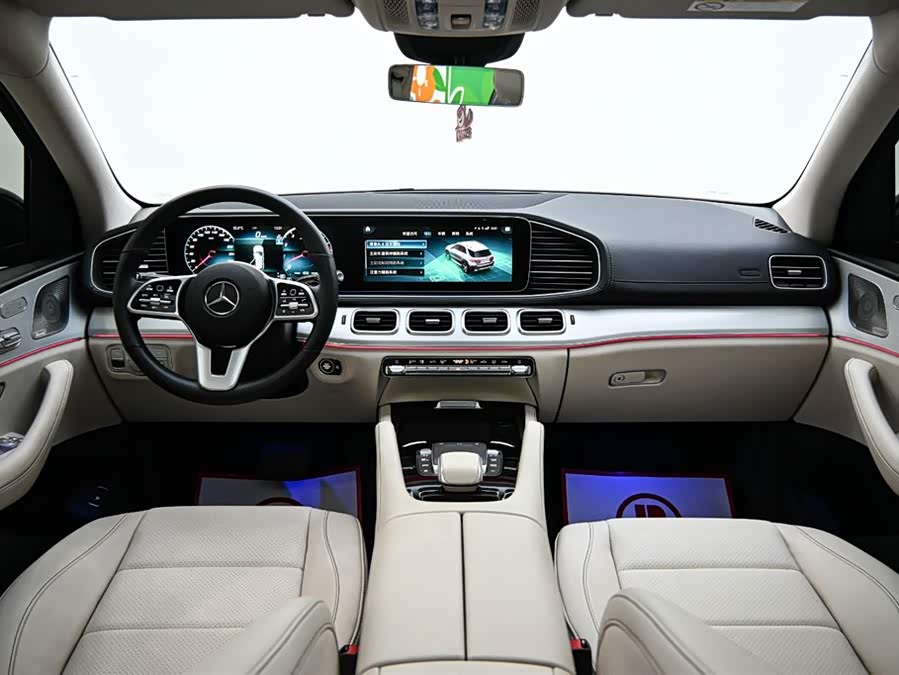 Mercedes-Benz GLE Class 2023 car image #11