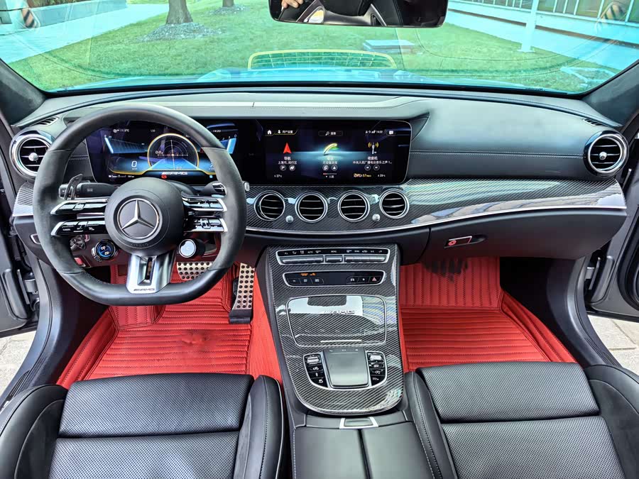 Mercedes-Benz E AMG 2021 صورة سيارة #11