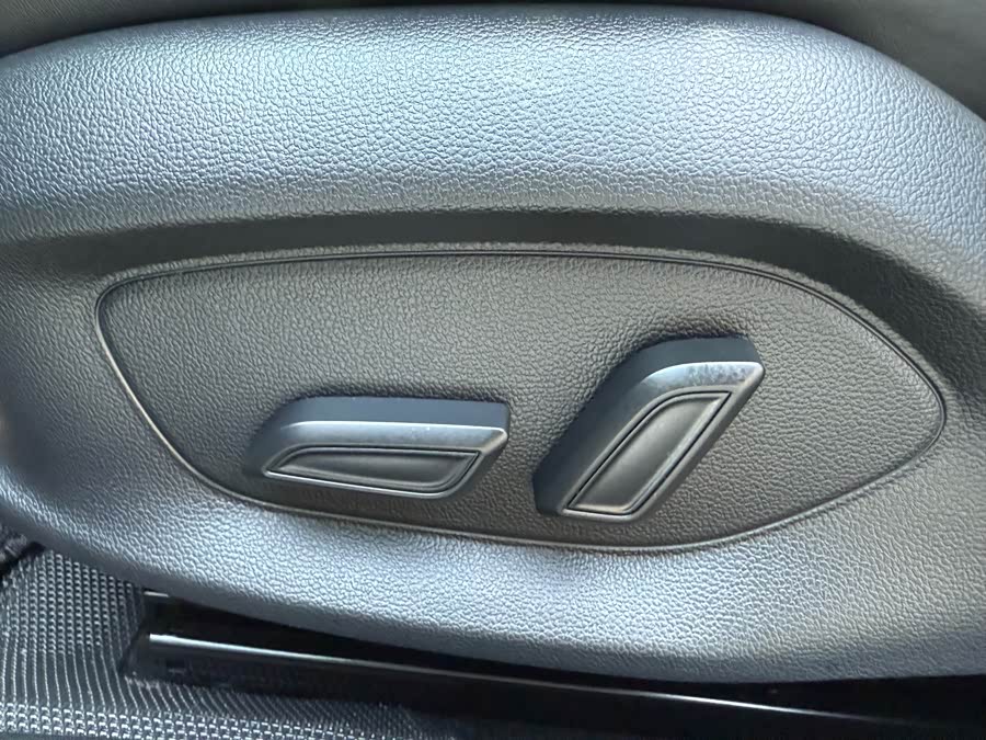 MG 7 2025 car image #11