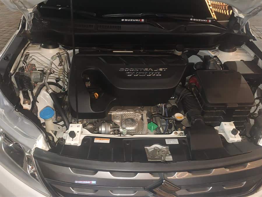 Suzuki Vitara 2016 изображение автомобиля #11