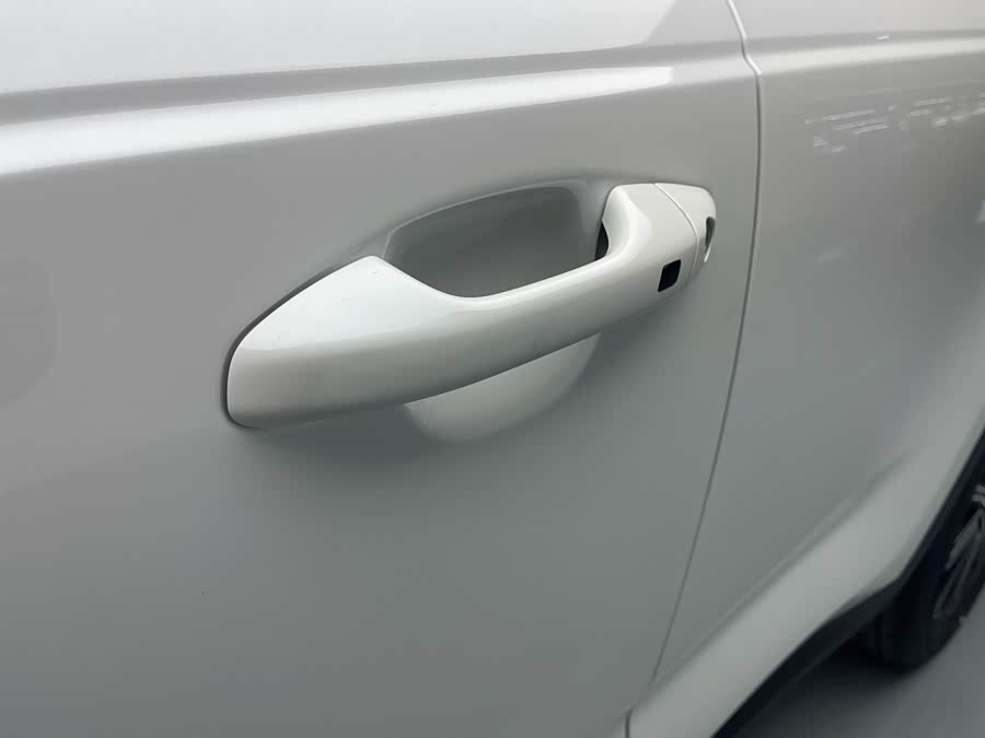 起亚 智跑 2025 汽车图片 #11