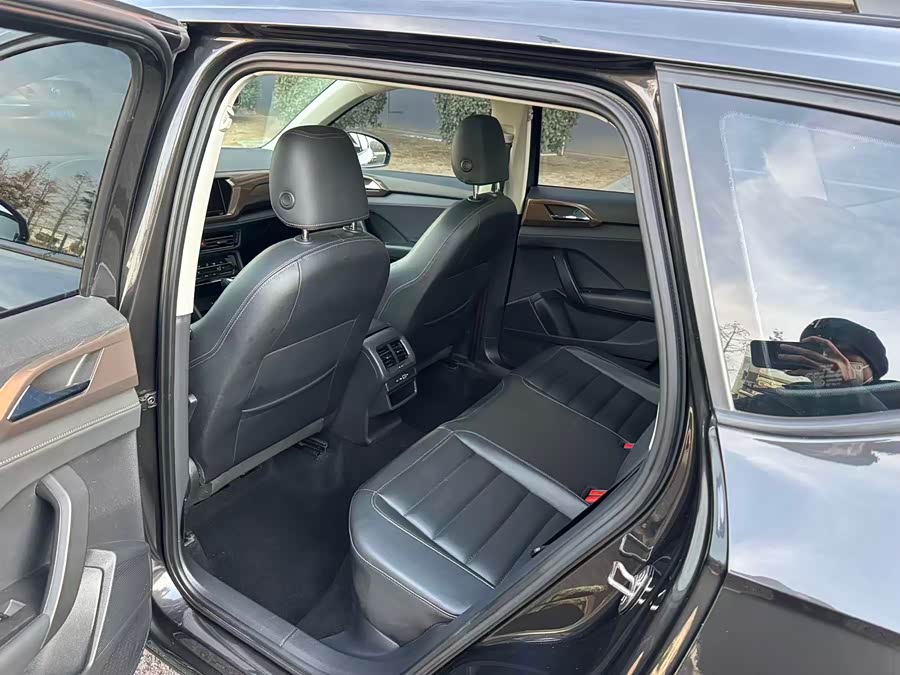 Volkswagen Tharu 2020 #11 Volkswagen Tharu 2020 car image #11