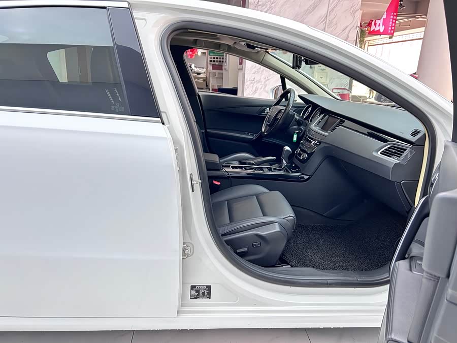 Peugeot 508 2014 car image #11
