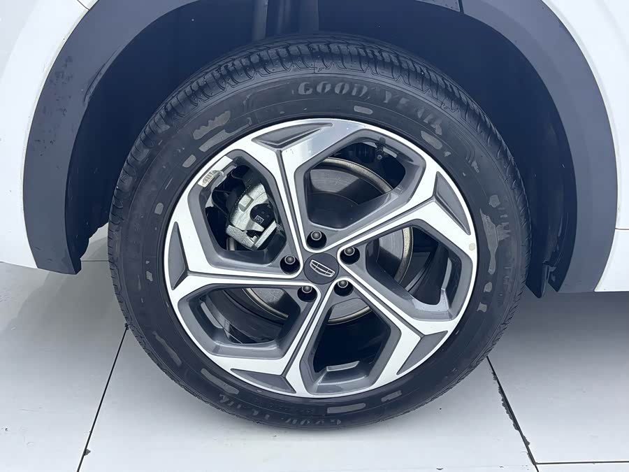 GEELY Monjaro 2025 car image #11