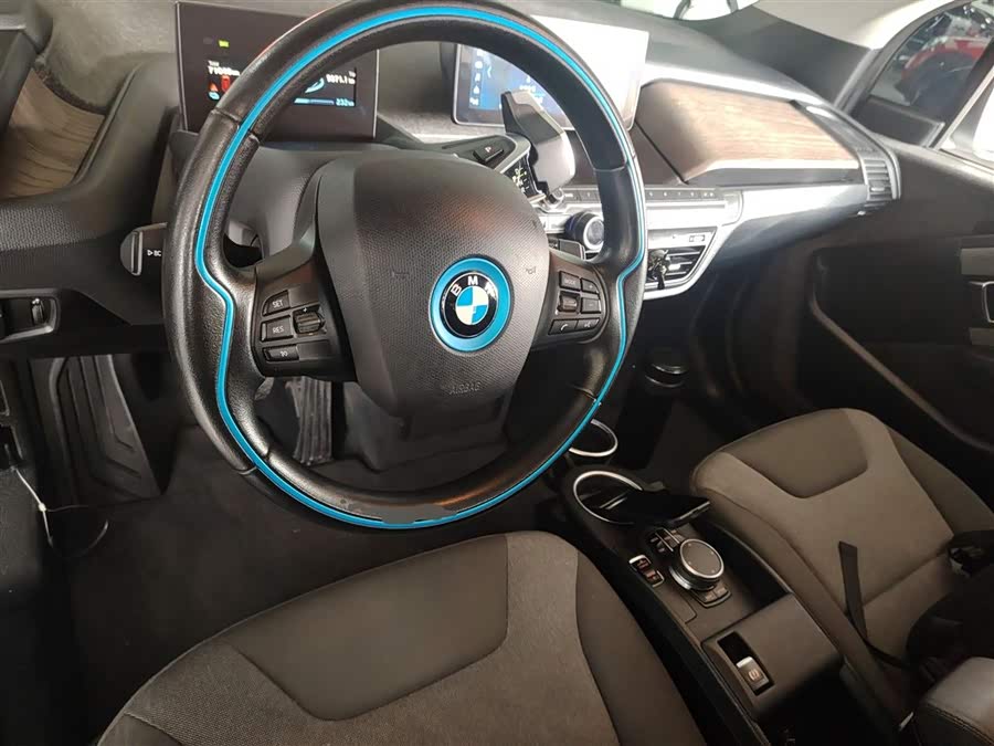 BMW i3 (Imported) 2020 #11 BMW i3 (Imported) 2020 immagine di auto #11