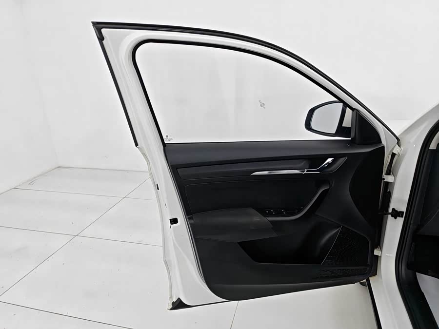 Skoda Kamiq 2019 #11 Skoda Kamiq 2019 car image #11