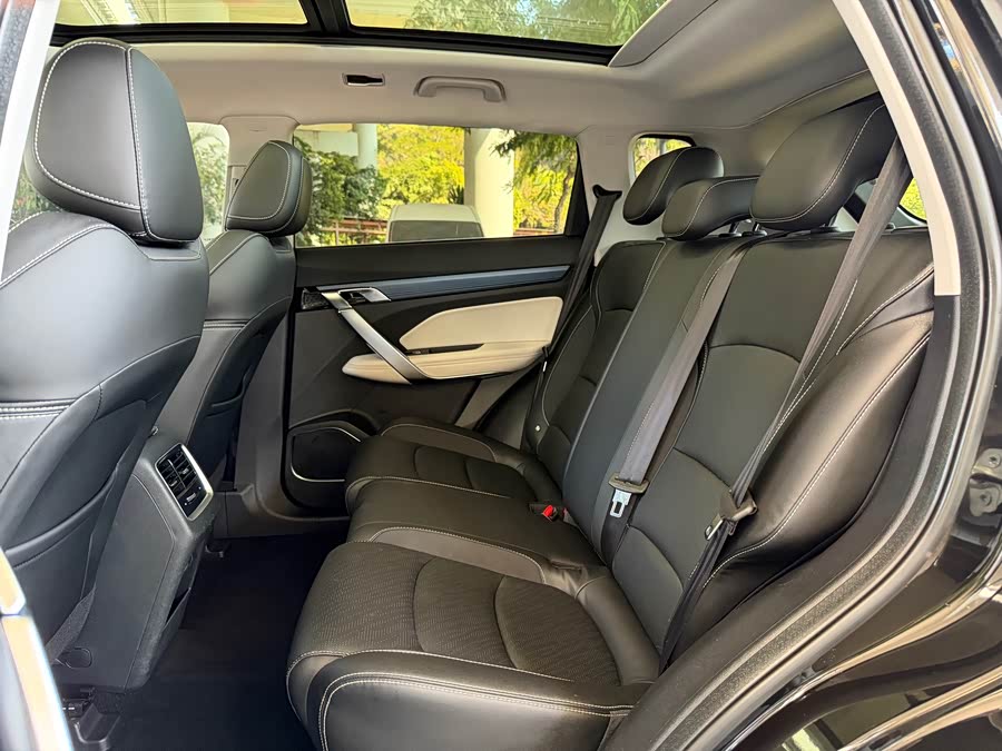 GEELY Boyue 2022 صورة سيارة #11