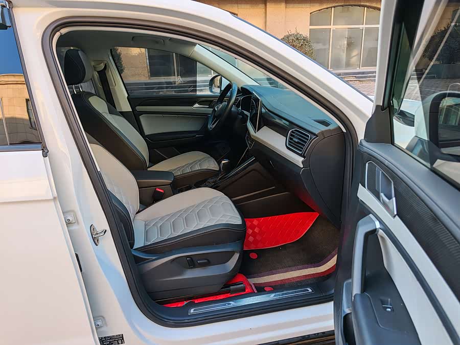 Volkswagen Tayron 2023 #11 Volkswagen Tayron 2023 car image #11