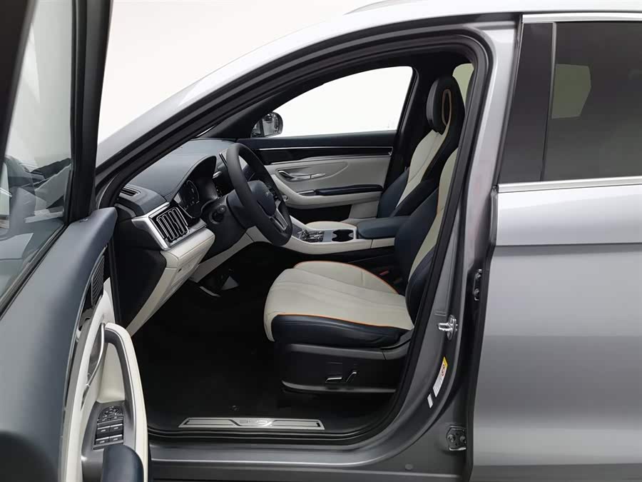 BYD Song Plus New Energy 2024 car image #11