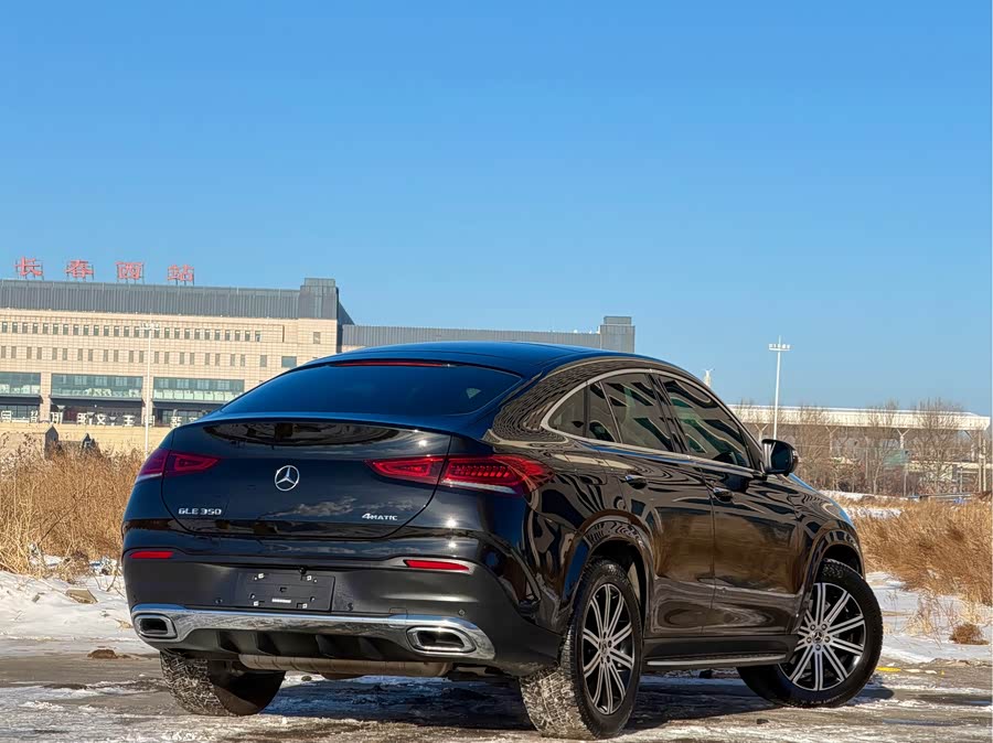 Mercedes-Benz GLE Coupe 2017 car image #11