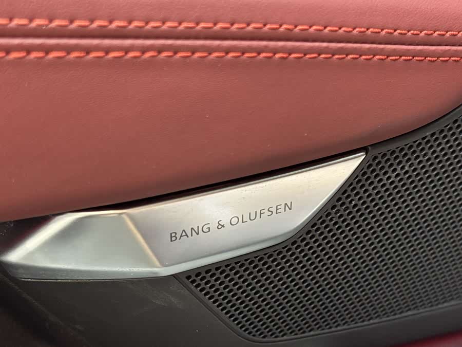 Audi e-tron GT 2024 image de voiture #11