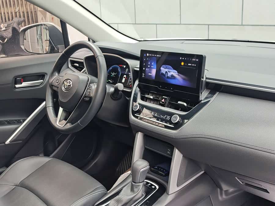 Toyota Frontlander 2023 car image #11