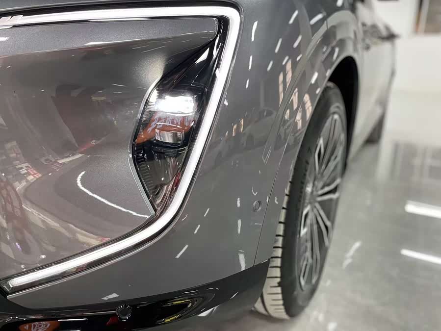 Avatr 07 2024 car image #11