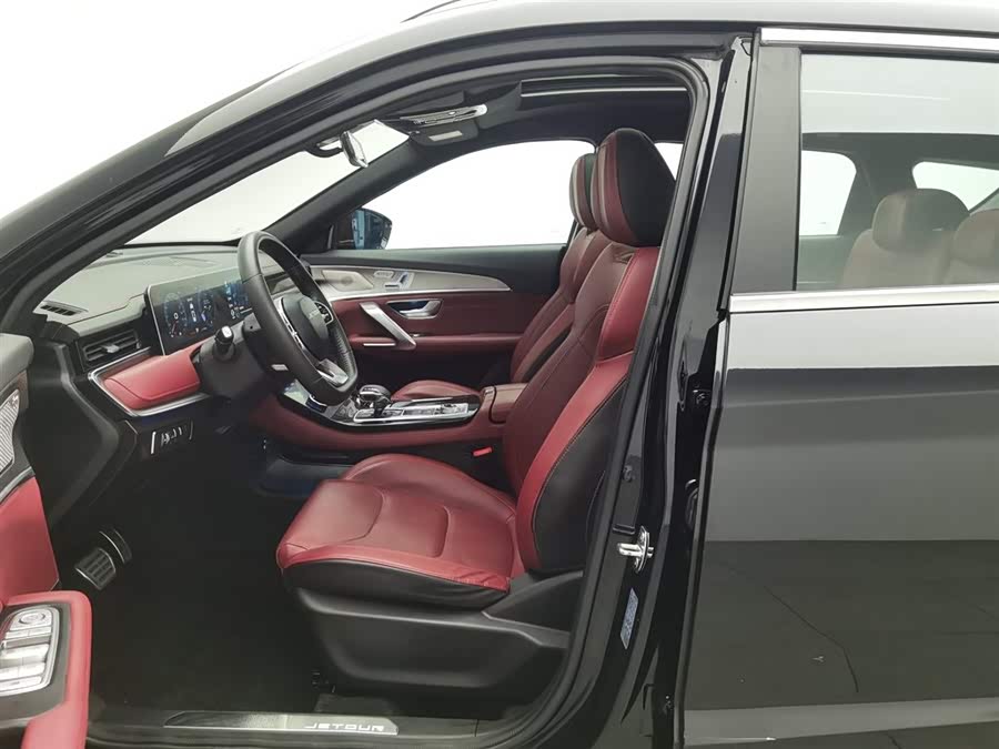 Jetour X70 PLUS 2022 car image #11