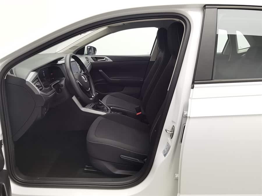 Volkswagen Polo 2023 car image #11