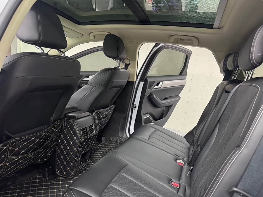 BYD Tang 2019 car image #11