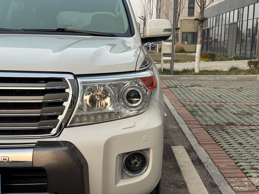 Toyota Land Cruiser 2016 car image #11
