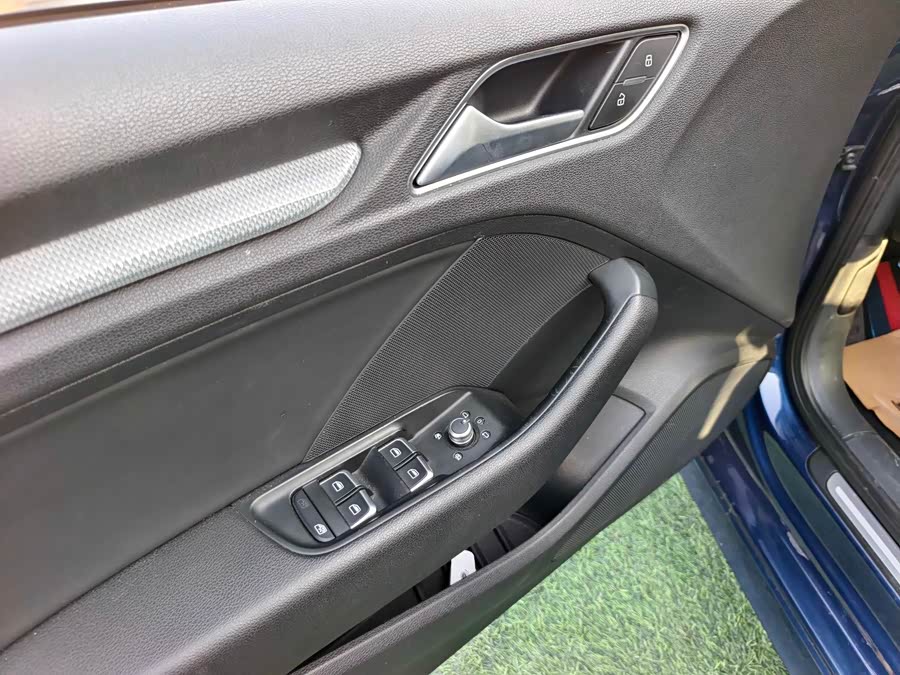 Audi A3 (Imported) 2015 car image #11