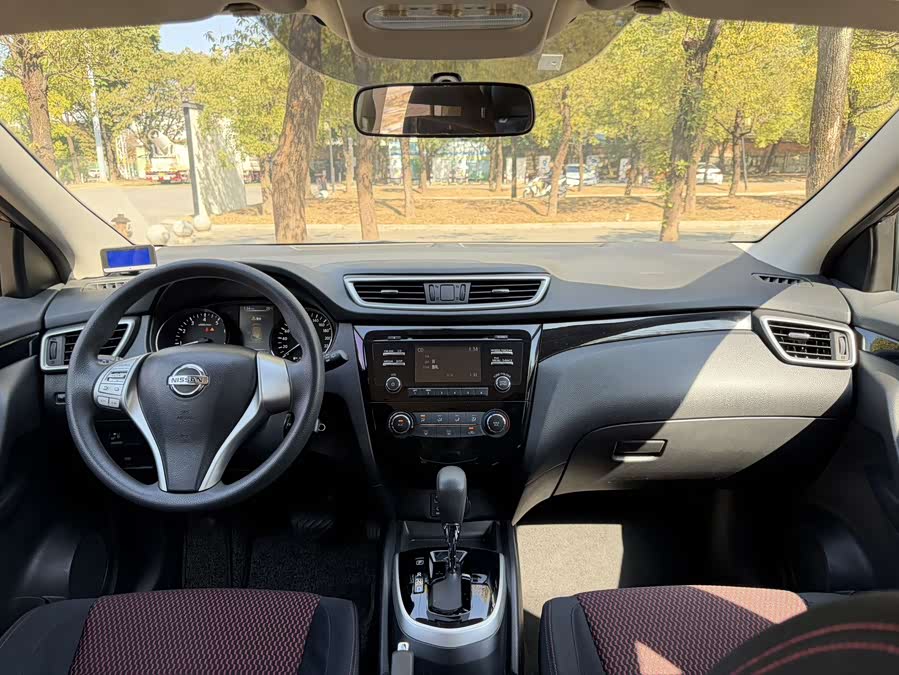 Nissan Qashqai 2017 #11 Nissan Qashqai 2017 car image #11