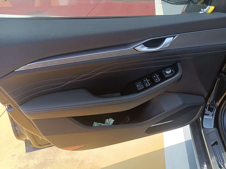 GEELY Preface 2022 car image #11