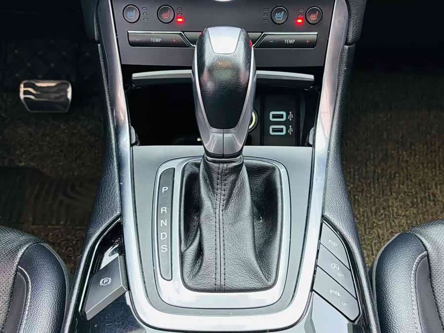 Ford Edge 2019 #11 Ford Edge 2019 car image #11