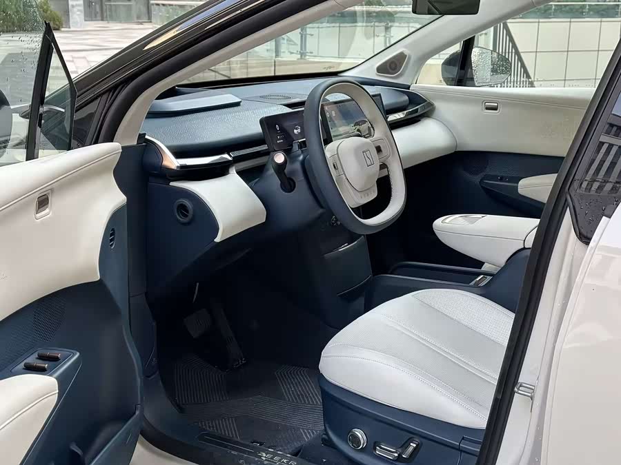 极氪 极氪X 2024 汽车图片 #11