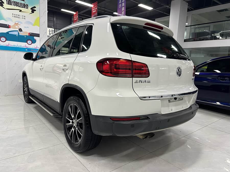 Volkswagen Tiguan 2016 car image #11