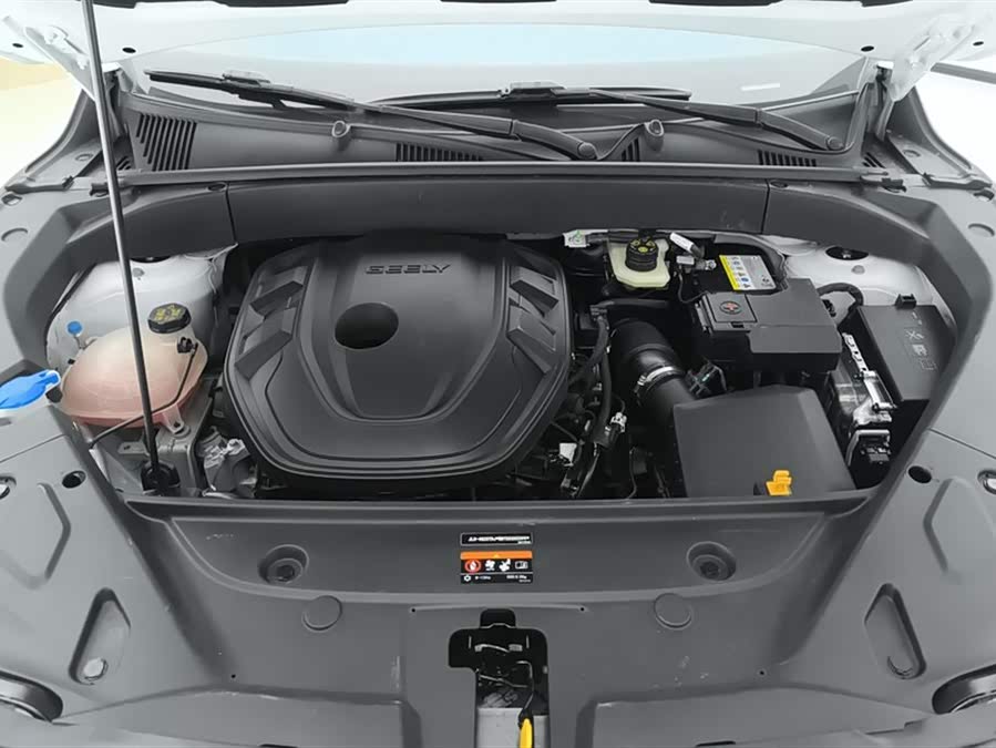 GEELY Boyue L 2023 car image #11