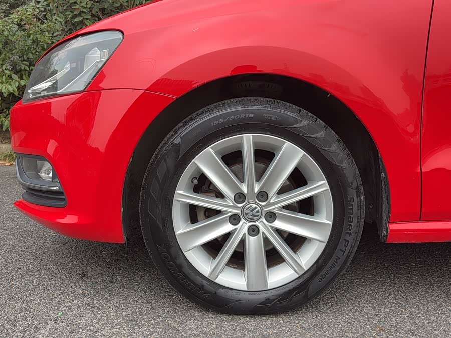 Volkswagen Polo 2015 immagine di auto #11