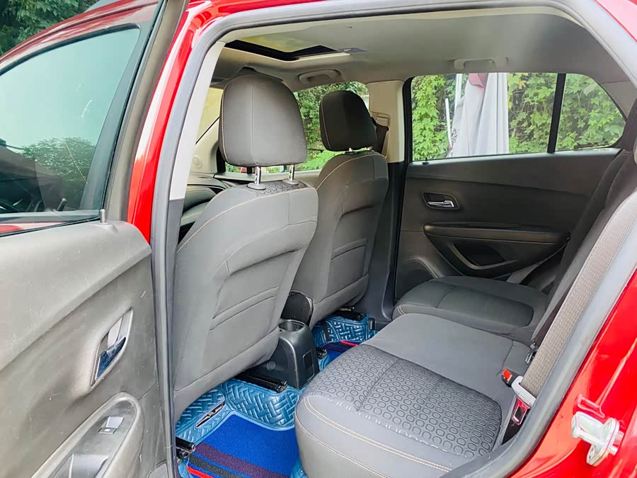 Chevrolet Tracker 2017 car image #11