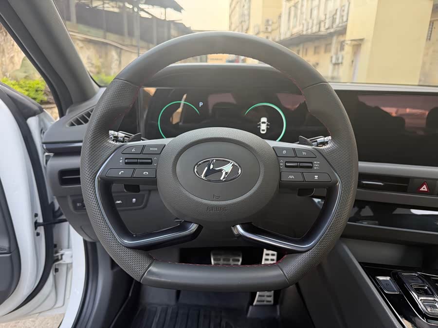 Hyundai Sonata 2021 immagine di auto #11