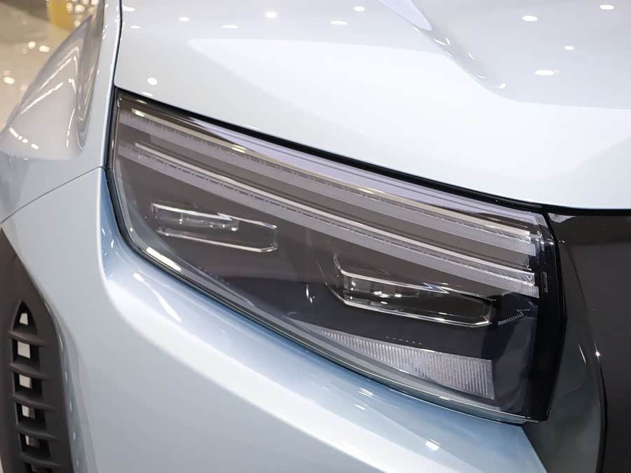 FangChengBao Tiger 3 2025 #11 FangChengBao Tiger 3 2025 car image #11