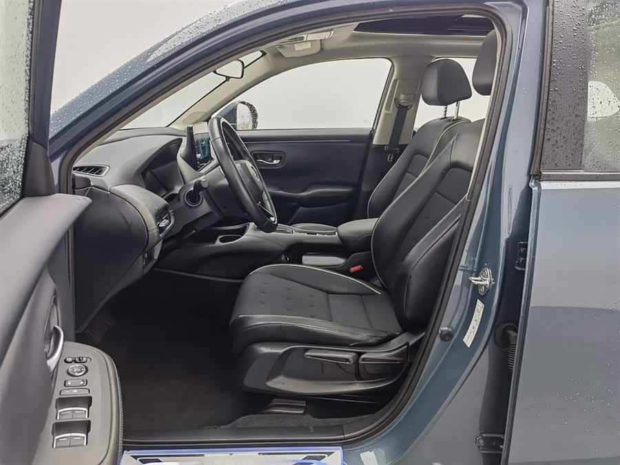 Honda ZR-V 2023 car image #11