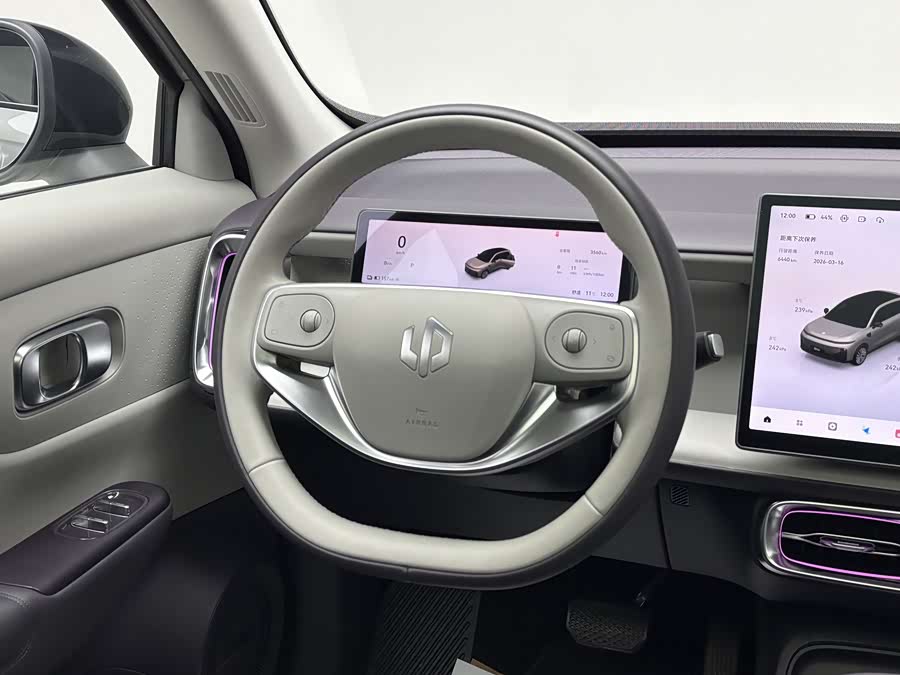 零跑汽车 零跑B10 2025 汽车图片 #11