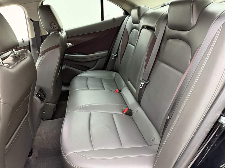 Chevrolet Malibu 2017 car image #11