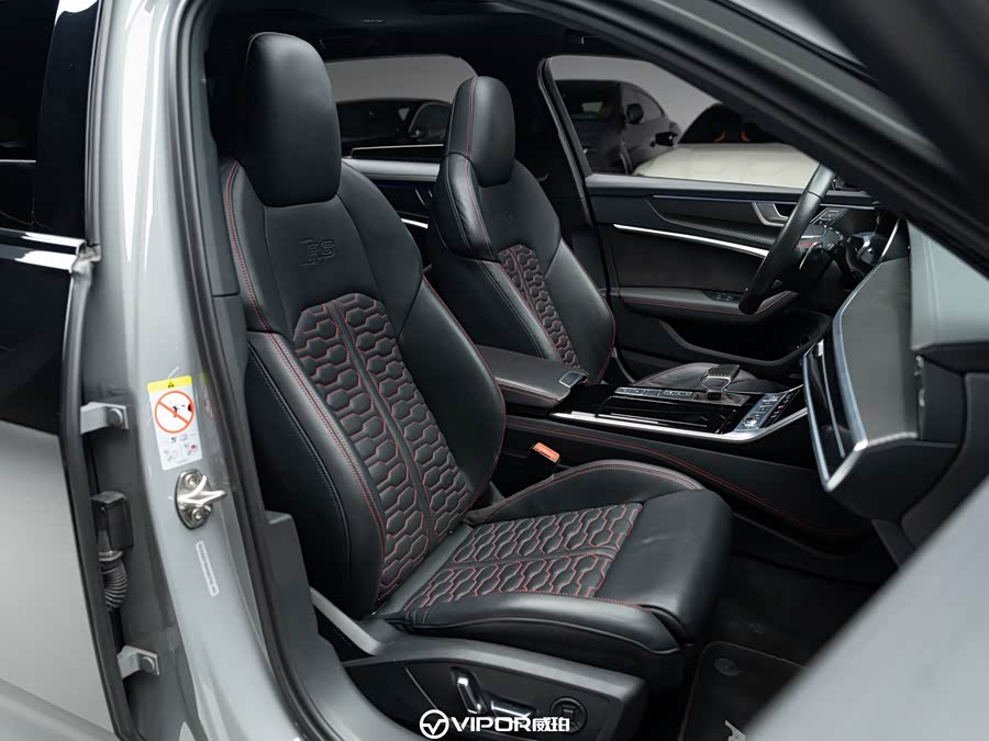 Audi RS 6 2021 immagine di auto #11