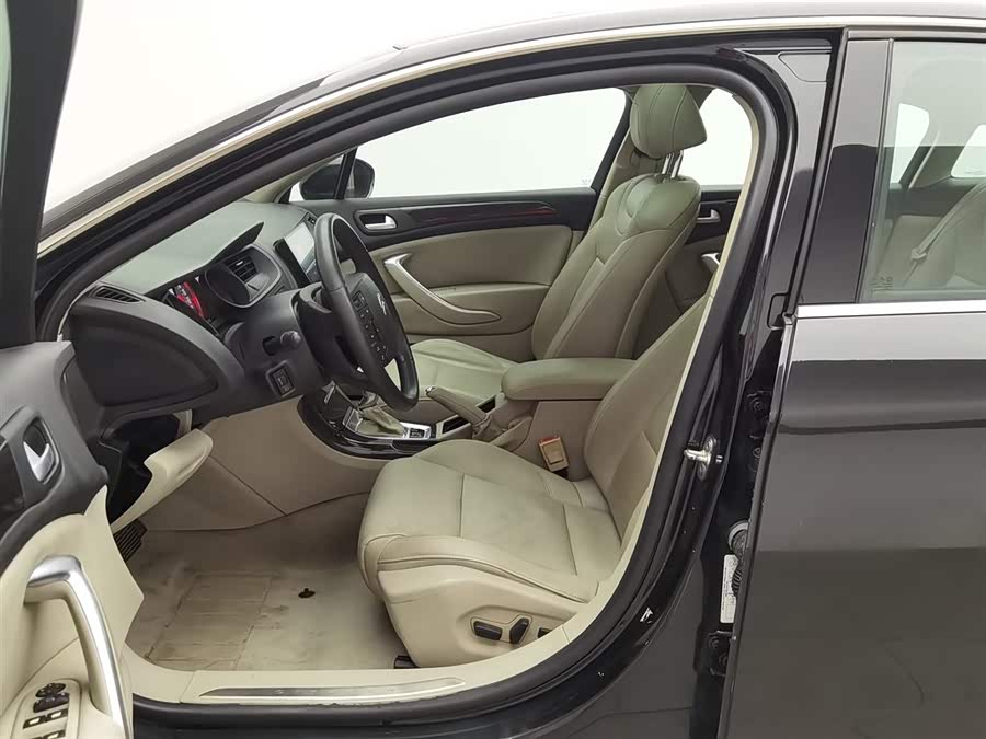 Citroen C5 2013 car image #11