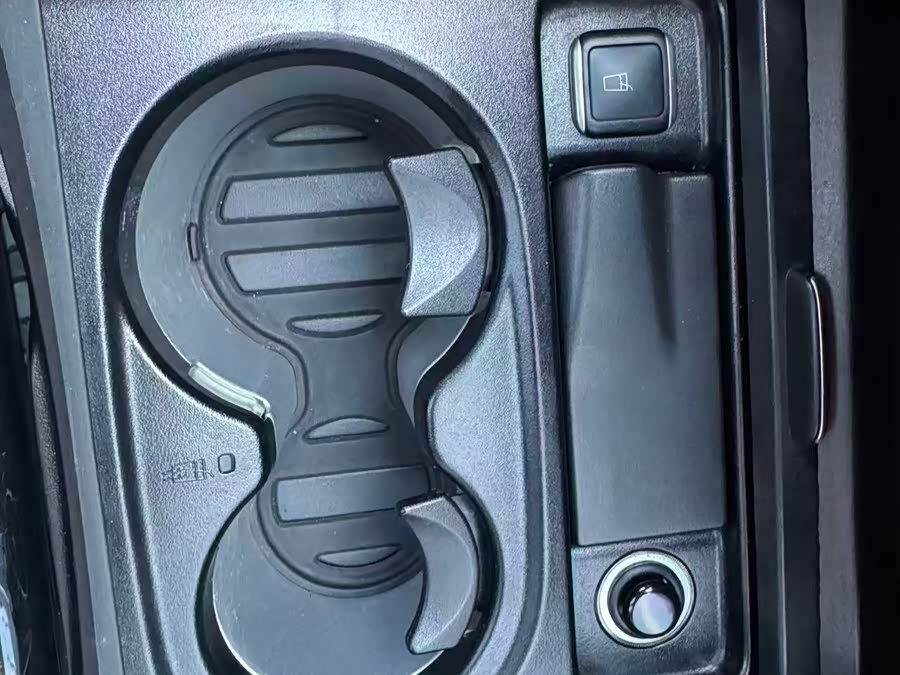 Mercedes-Benz GLE Coupe 2016 car image #11