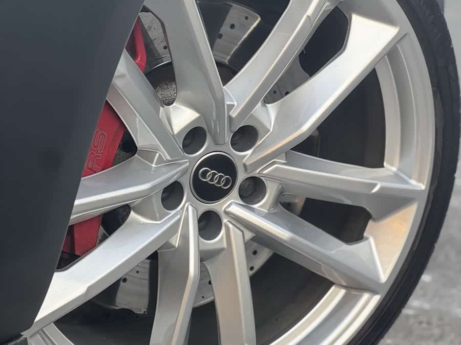 Audi RS 7 2021 car image #11