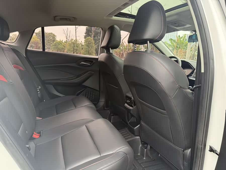 MG 5 2024 car image #11
