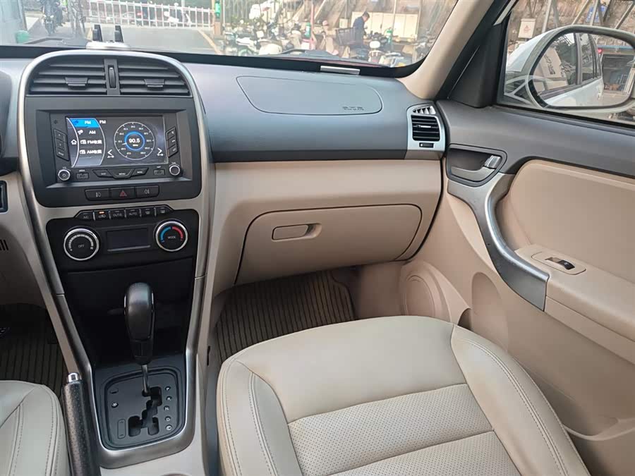 Chery Tiggo 3 2014 car image #11