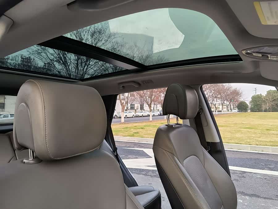 Hyundai Santa Fe (Imported) 2013 car image #11