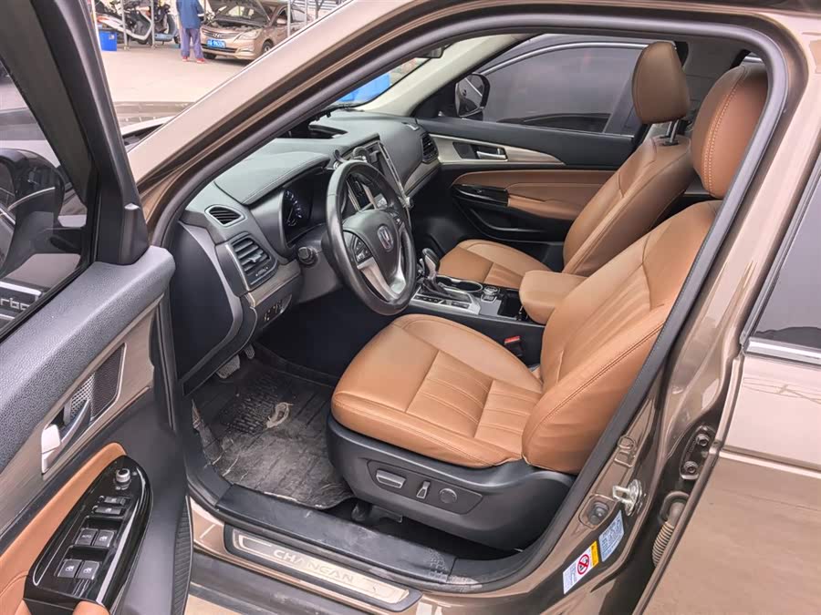 Changan CS95 2017 car image #11