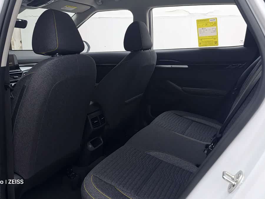 起亚 赛图斯 2025 汽车图片 #11