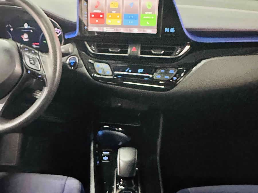 Toyota C-HR EV 2021 immagine di auto #11