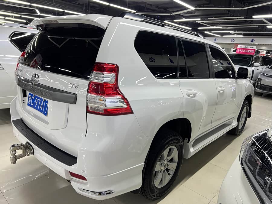 Toyota Land Cruiser Prado 2014 car image #11