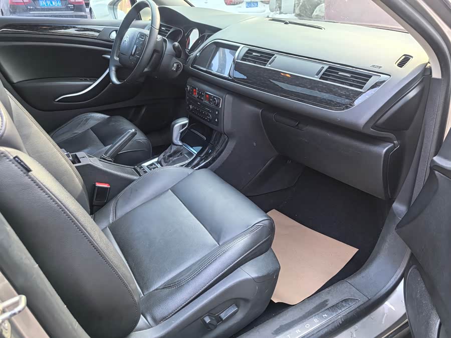 Citroen C5 2014 immagine di auto #11