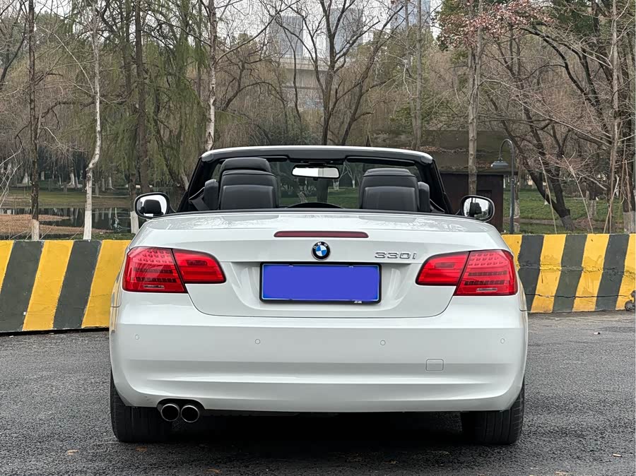 BMW 3 Series (Imported) 2010 car image #11